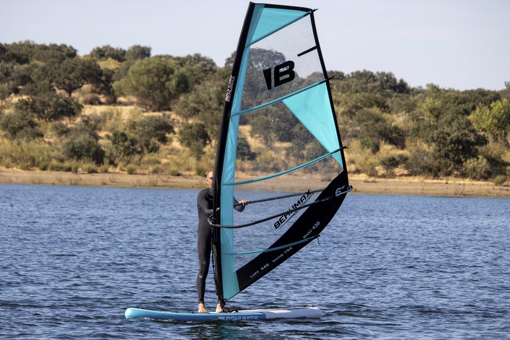 windsurf Be Wave Behumax y vela 6 m