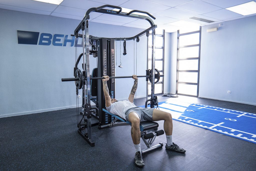 Maquina Multifuncion Multigym 650 PRO Behumax 4