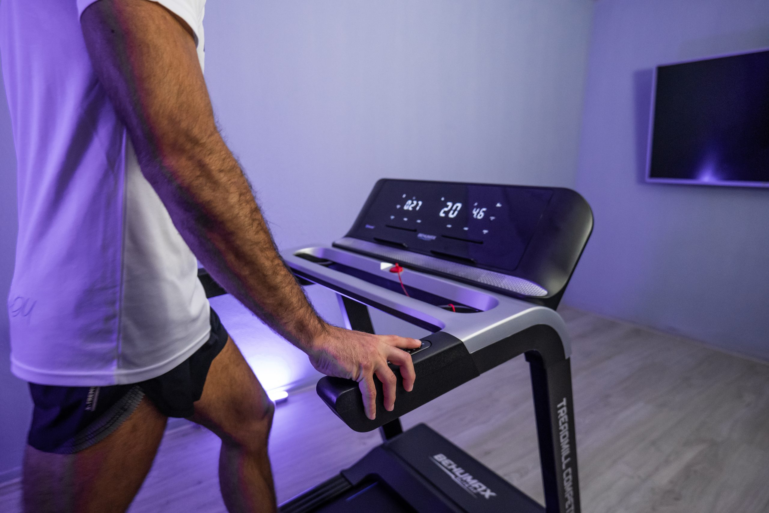 TREADMILL COMPETITION 4600-48