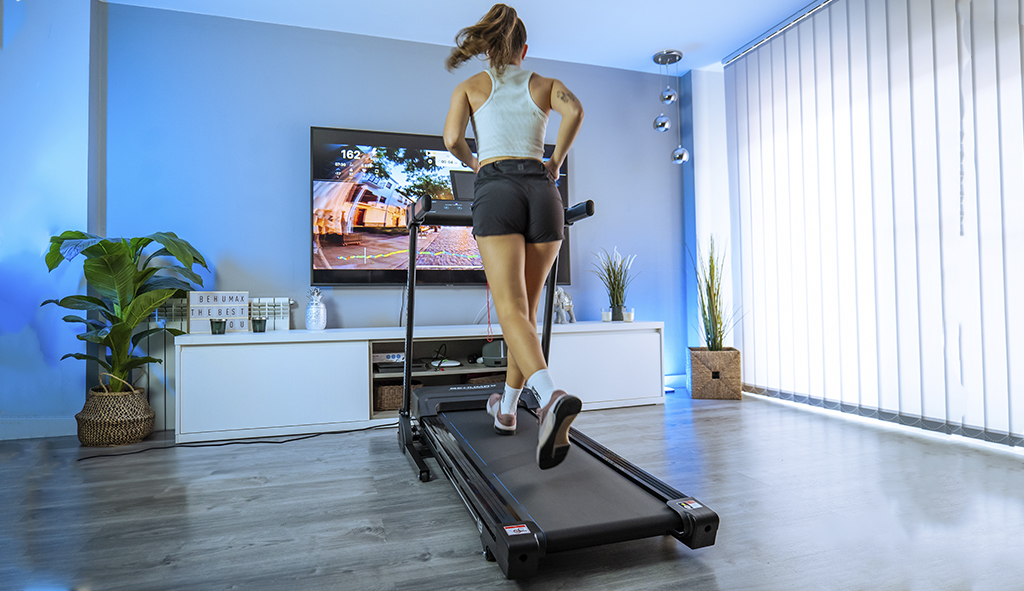 Errores comunes al usar una cinta de correr y cómo evitarlos