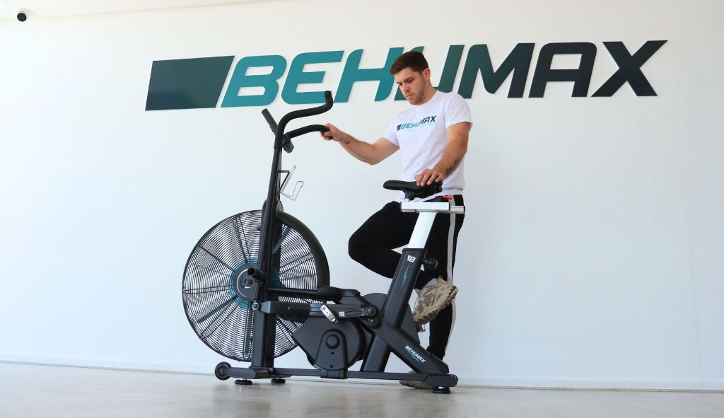 beneficios-de-entrenar-con-air-bike-o-bicicleta-de-aire